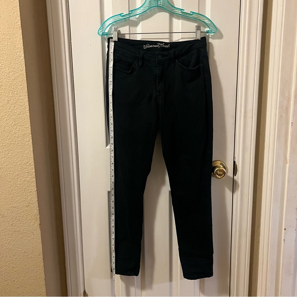 Universal Thread Black Curvy Skinny Jeans 6/28S